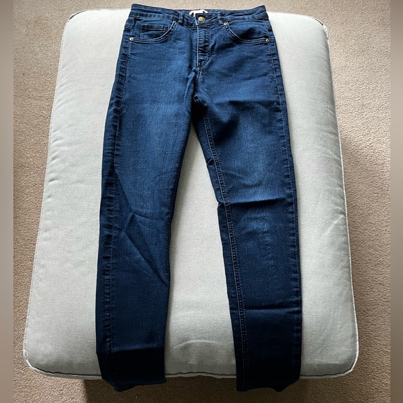 H&M Jeans - Picture 2 of 2